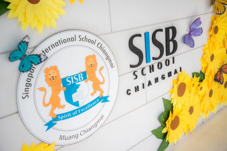 SISB Chiangmai: Congratulations to all our graduates in K2, P6 and G10