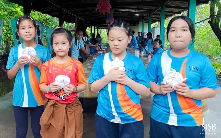 2024 10 22 P4 Field Trip to The House of Aromatic Joss Stick 05