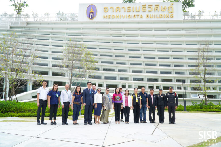 20241029 New Director of Phasri Charoen District Visits 30