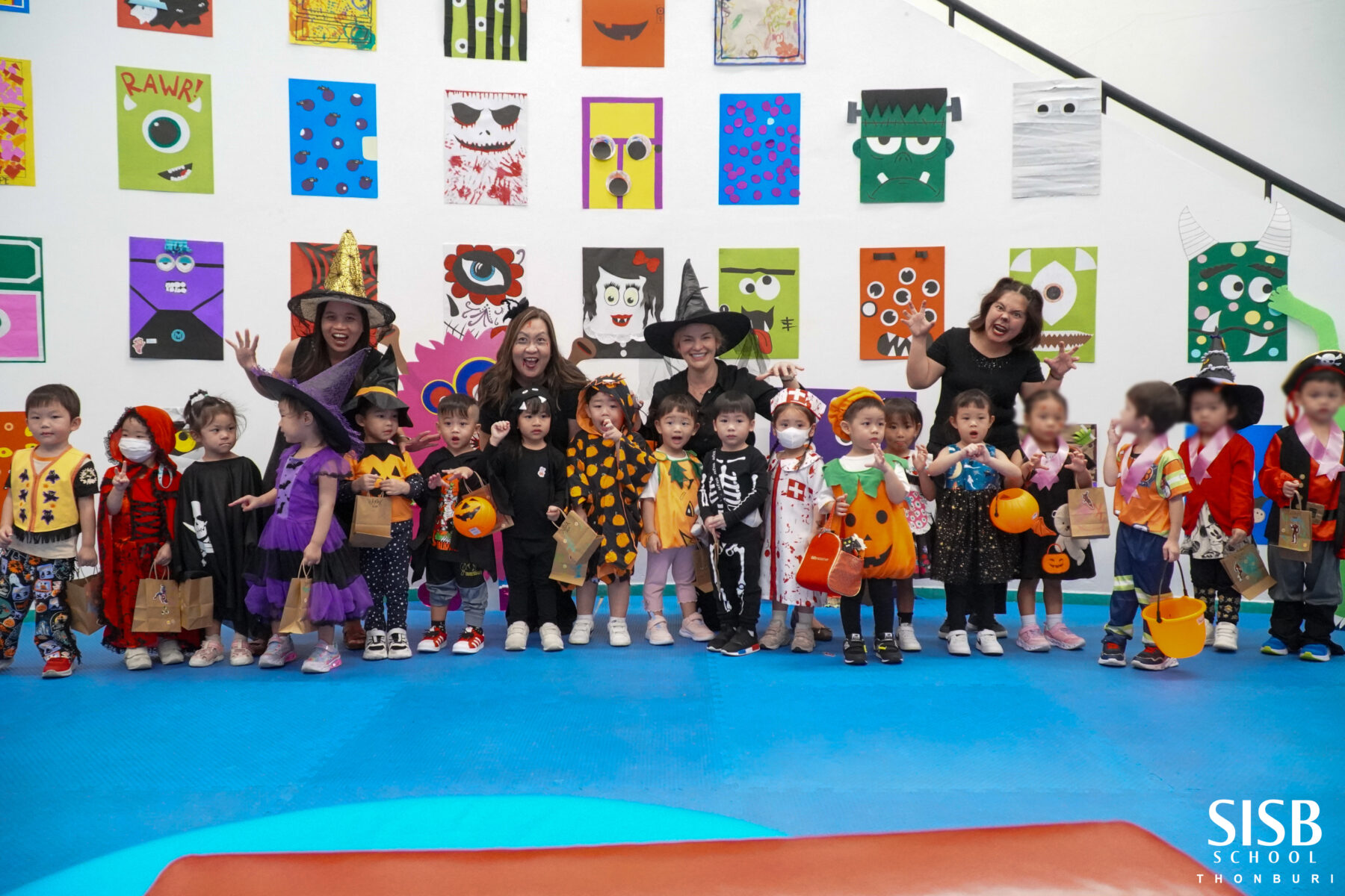 20241031 Halloween Celebration (NK) 7.2