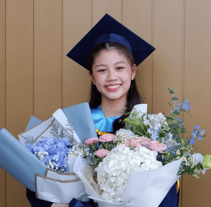 Praewa at SISB Class of 2023 Graduation Ceremony